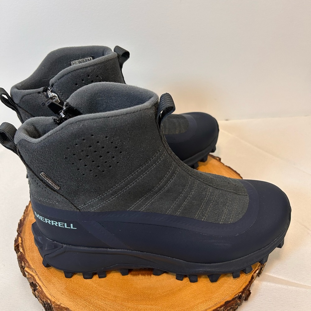 Merrell Women's Thermo Snowdrift Zip Mid Shell boots‎ Waterproof Size 9.5